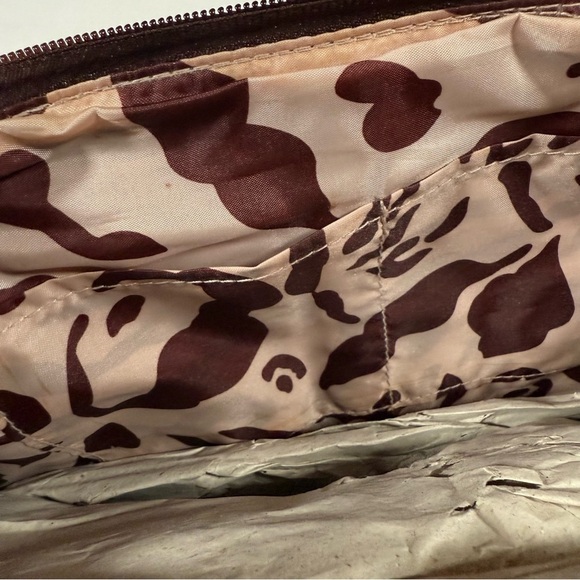 Two-Tone Women's Satchel - Picture 6 of 10